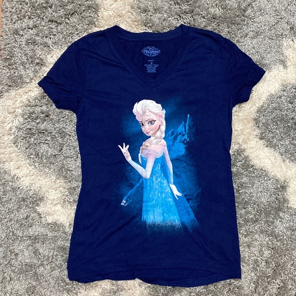 Disney’s Frozen Elsa junior tshirt M - Picture 1 of 4